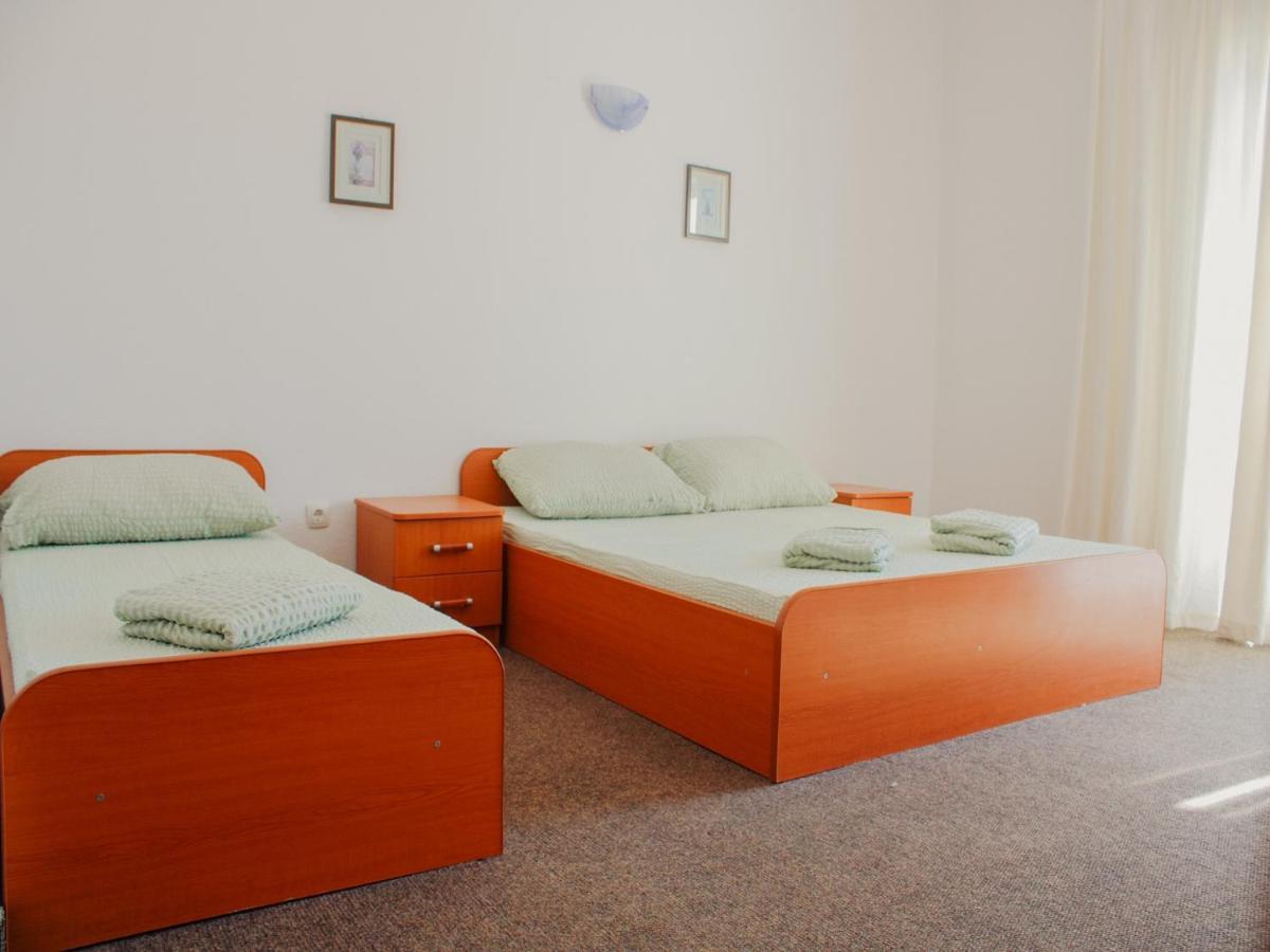 Apartments And Rooms Mato Neum Kültér fotó